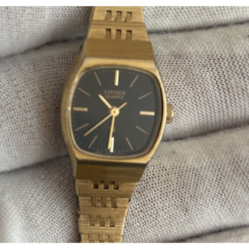 Vintage Citizen Women's Wristwatch Gold Plate 88-1082 *Needs Battery*